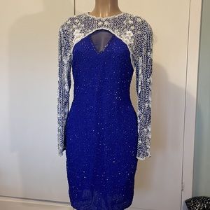 LAURENCE KAZAR New York.💯% Silk Beaded & Sequined size SMALL womens midi DRESS